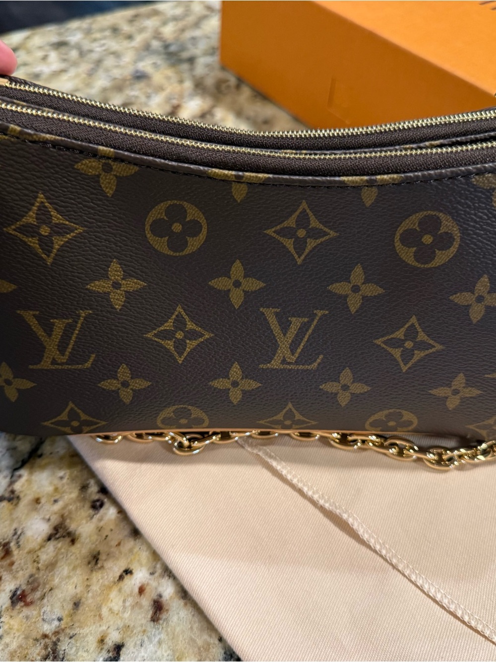 Louis Vuitton Monogram Liv Pochette - Picture 7 of 14